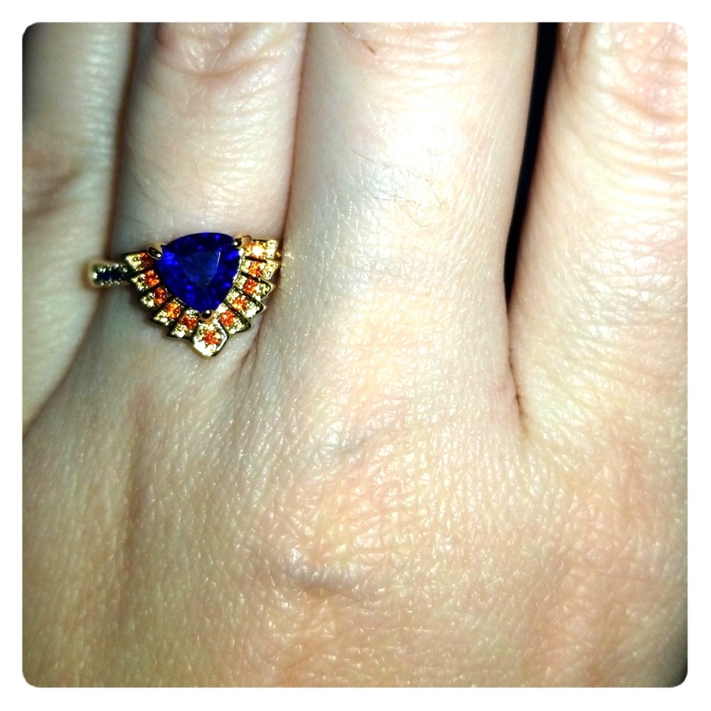 Fragrant Jewels Ring